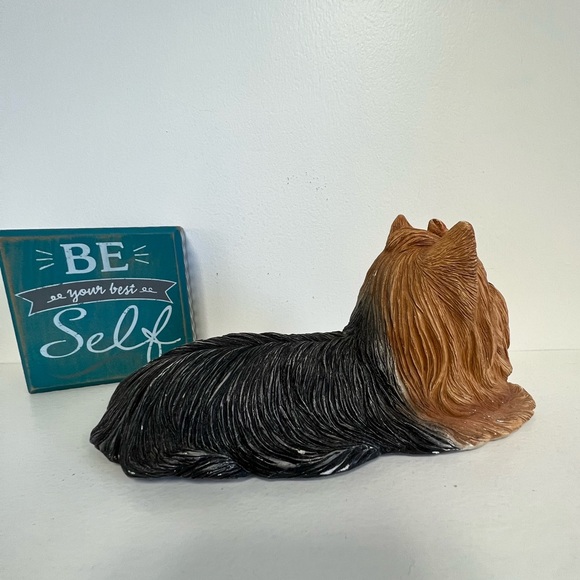Vintage Sandicast Yorkie - handcast and handpainted in USA By Sandra Brue #155 - Picture 3 of 6